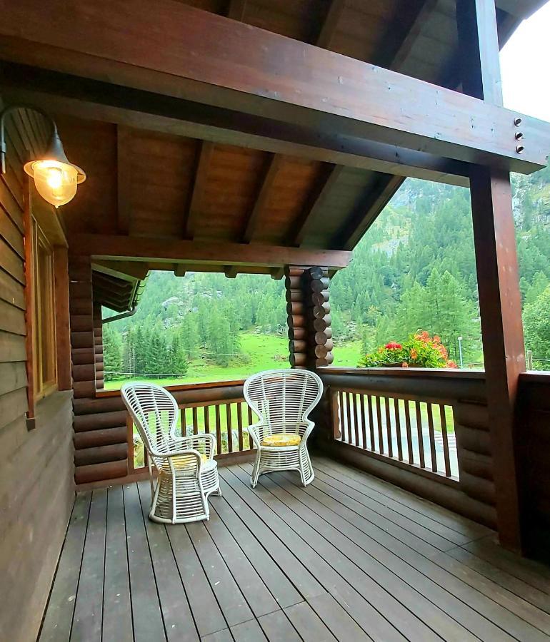 Chalet Rosa Dei Monti Piamprato ภายนอก รูปภาพ