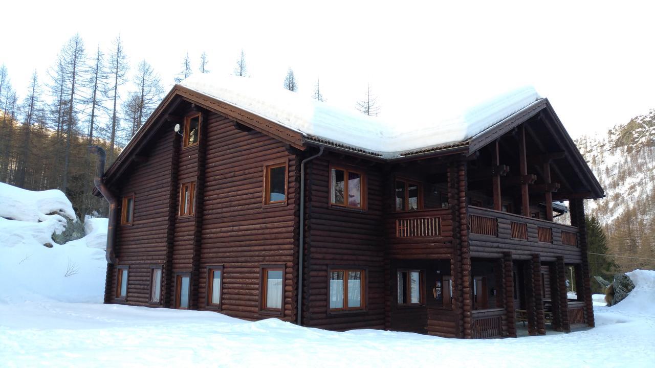 Chalet Rosa Dei Monti Piamprato ภายนอก รูปภาพ
